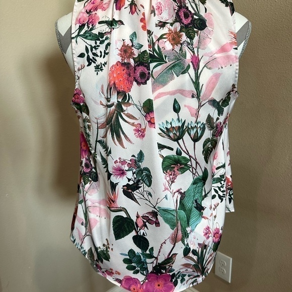 BANANA REPUBLIC PINK TROPICAL/FLORAL SLEEVELESS BLOUSE - Picture 4 of 7